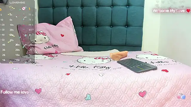 Snapshot of Hellen_starx chatting on March 13, 2:38 am Hellen starx online show from March 13, 2:38 am