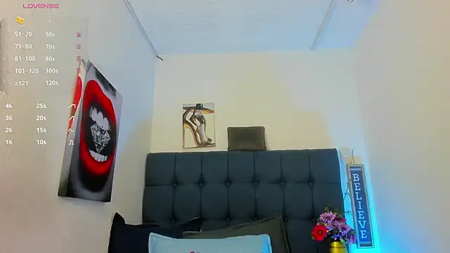 Hellen starx online show from November 14, 1:10 pm