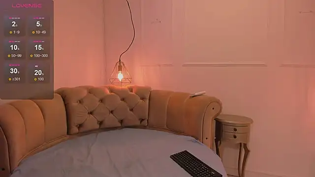 briannaduque online show from March 5, 1:06 pm