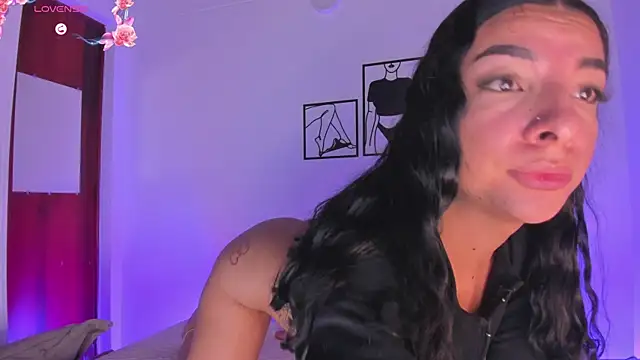 777AylinZ online show from November 5, 11:32 am