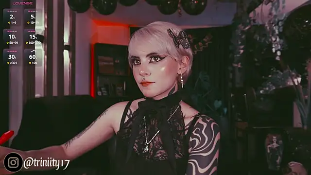 Snapshot of Trinity___s chatting on September 22, 5:09 am Trinity s online show from September 22, 5:09 am