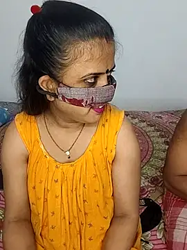 Snapshot of Cute-manisha chatting on July 1, 2:46 am Cute-manisha online show from July 1, 2:46 am