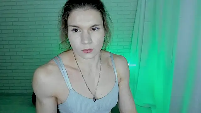 Snapshot of Lisa_Ray chatting on January 23, 12:19 pm Lisa Ray online show from January 23, 12:19 pm