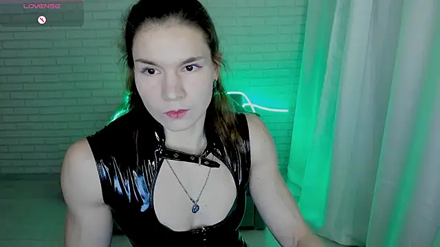 Snapshot of Lisa_Ray chatting on January 26, 2:35 am Lisa Ray online show from January 26, 2:35 am