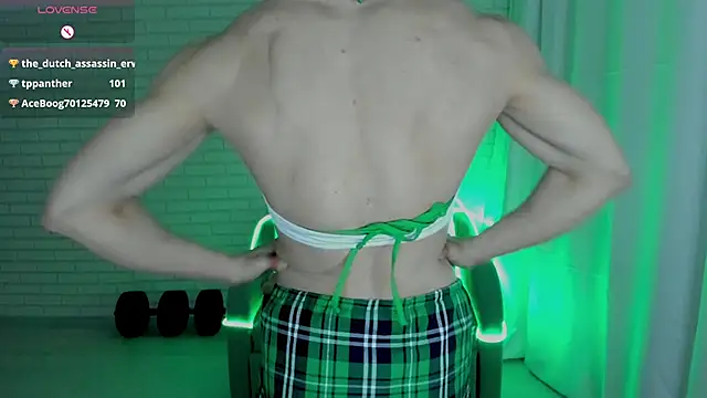 Snapshot of Lisa_Ray chatting on March 1, 4:37 am Lisa Ray online show from March 1, 4:37 am