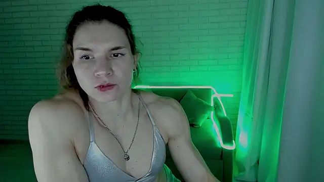 Snapshot of Lisa_Ray chatting on March 7, 2:46 am Lisa Ray online show from March 7, 2:46 am