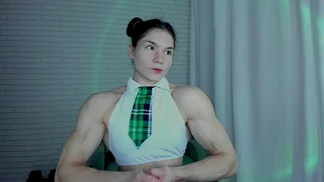 Snapshot of Lisa_Ray chatting on October 4, 5:05 am Lisa Ray online show from October 4, 5:05 am