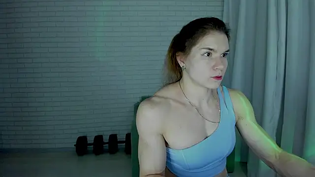 Snapshot of Lisa_Ray chatting on October 8, 11:13 pm Lisa Ray online show from October 8, 11:13 pm