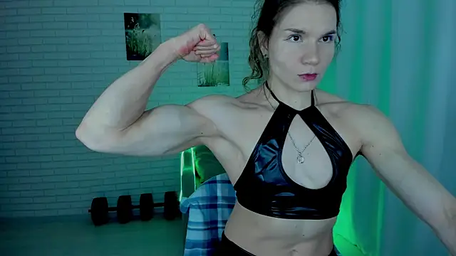 Lisa Ray online show from December 21, 11:06 am