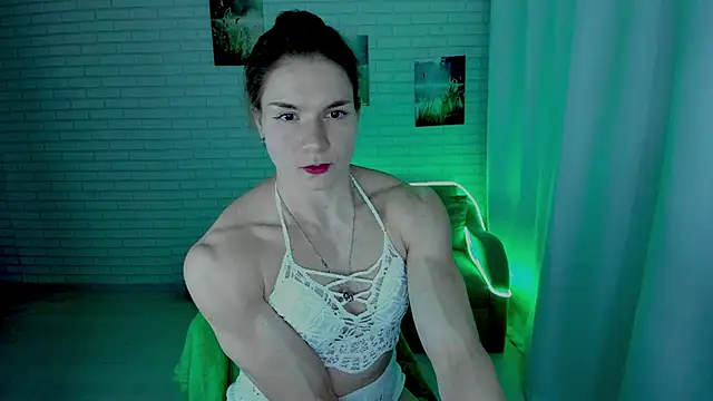 Lisa Ray online show from December 22, 11:02 pm