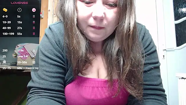 Snapshot of KasiaPrivat chatting on January 2, 5:07 pm KasiaPrivat online show from January 2, 5:07 pm