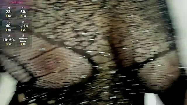 Snapshot of Adelesmithh chatting on October 15, 11:43 am Adelesmithh online show from October 15, 11:43 am