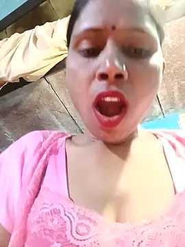 Kajal  Mehra online show from February 5, 7:18 pm