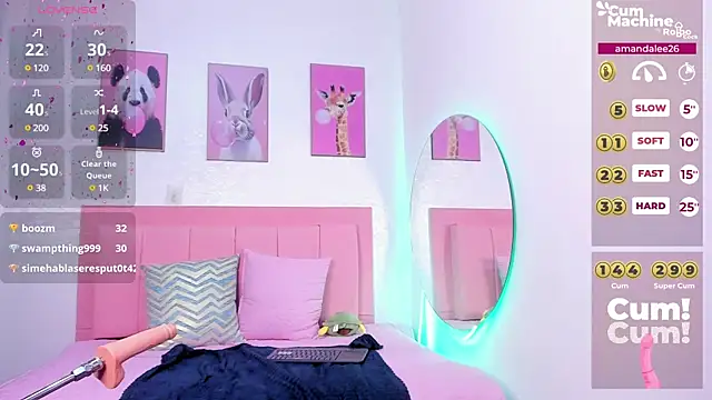 Snapshot of amandalee01 chatting on February 6, 7:29 pm amandalee01 online show from February 6, 7:29 pm