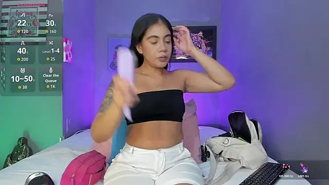 PammelaRoss1 online show from May 9, 5:18 pm