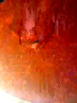 Snapshot of olas93 chatting on June 20, 8:33 pm olas93 online show from June 20, 8:33 pm
