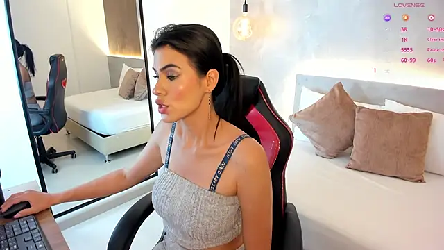 Snapshot of stephanya_ chatting on October 23, 7:23 pm stephanya online show from October 23, 7:23 pm