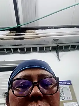 Snapshot of Darly_Gomez chatting on December 27, 4:58 am Darly Gomez online show from December 27, 4:58 am