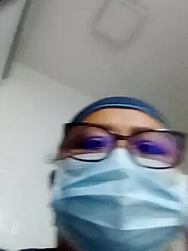 Snapshot of Darly_Gomez chatting on December 30, 9:40 pm Darly Gomez online show from December 30, 9:40 pm