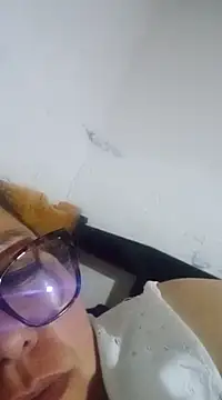 Snapshot of Darly_Gomez chatting on January 4, 4:23 am Darly Gomez online show from January 4, 4:23 am