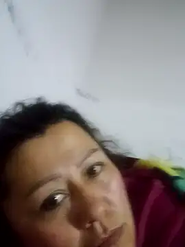 Snapshot of Darly_Gomez chatting on January 11, 9:46 pm Darly Gomez online show from January 11, 9:46 pm