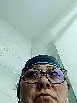 Snapshot of Darly_Gomez chatting on January 25, 9:47 am Darly Gomez online show from January 25, 9:47 am