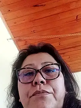 Snapshot of Darly_Gomez chatting on February 17, 2:48 pm Darly Gomez online show from February 17, 2:48 pm