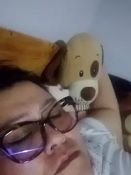 Snapshot of Darly_Gomez chatting on February 27, 2:10 am Darly Gomez online show from February 27, 2:10 am