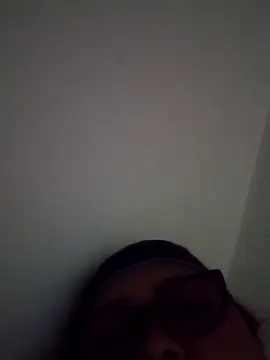 Snapshot of Darly_Gomez chatting on March 8, 8:46 pm Darly Gomez online show from March 8, 8:46 pm