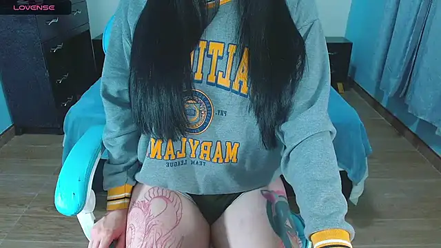 karla zambrano online show from November 26, 8:54 pm