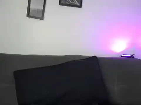 Snapshot of aria_jhonsson chatting on January 8, 9:34 pm aria jhonsson online show from January 8, 9:34 pm