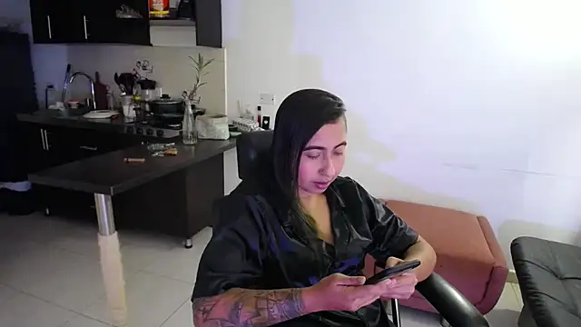 Snapshot of aria_jhonsson chatting on September 10, 4:51 pm aria jhonsson online show from September 10, 4:51 pm