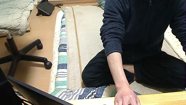 Snapshot of toho_cst chatting on February 13, 1:01 am toho cst online show from February 13, 1:01 am