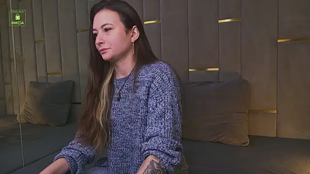 Ishtar Divine online show from January 20, 4:43 am