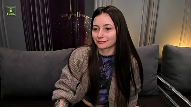 Ishtar Divine online show from March 1, 2:13 pm