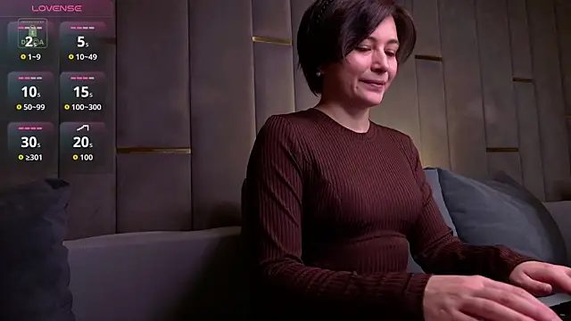 Ishtar Divine online show from November 29, 10:29 am