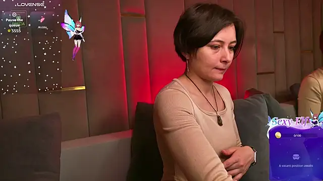 Ishtar Divine online show from April 16, 4:35 am