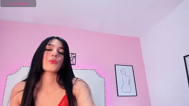 aggy castel online show from November 29, 1:25 pm