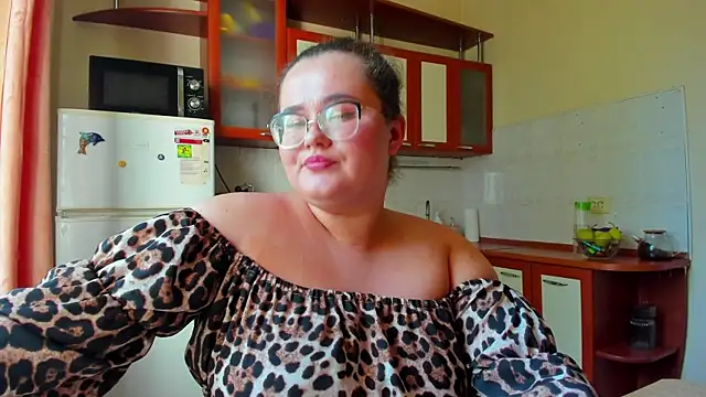 Jessica Joy online show from September 12, 8:36 am