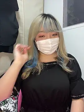 Snapshot of YUNA-yuna chatting on December 26, 11:21 am YUNA-yuna online show from December 26, 11:21 am