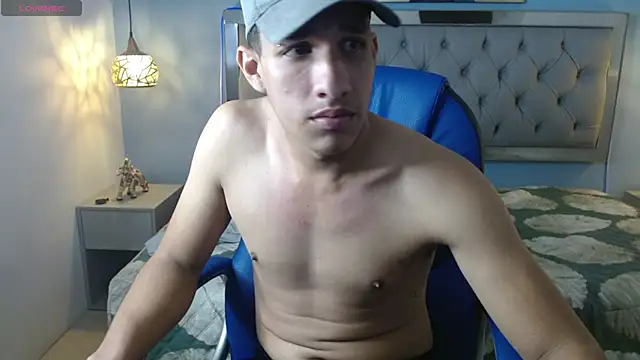 Snapshot of Jheidertwink chatting on December 30, 9:48 am Jheidertwink online show from December 30, 9:48 am