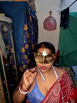 Snapshot of Real_Desi_Couple chatting on April 27, 4:38 pm Real Desi Couple online show from April 27, 4:38 pm
