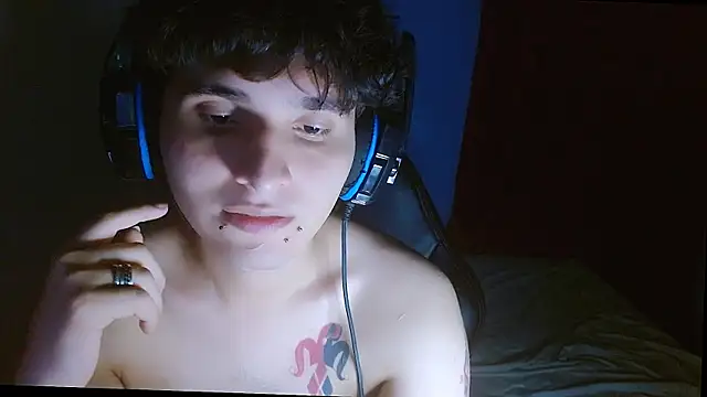 Charley quin online show from April 13, 12:38 am