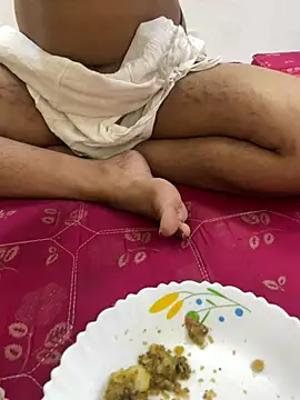 United3 online show from April 4, 10:35 am