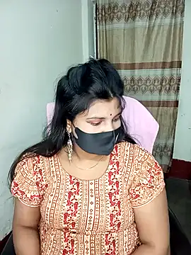Snapshot of Hot-Angel_ chatting on February 10, 6:24 pm Hot-Angel online show from February 10, 6:24 pm