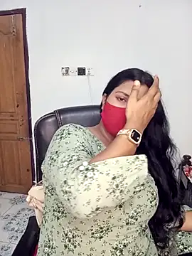Snapshot of Hot-Angel_ chatting on October 18, 5:14 pm Hot-Angel online show from October 18, 5:14 pm