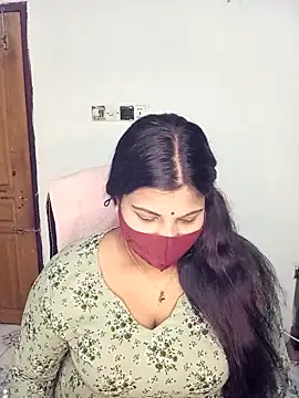 Snapshot of Hot-Angel_ chatting on November 14, 3:33 pm Hot-Angel online show from November 14, 3:33 pm