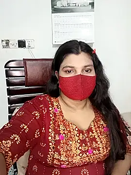 Hot-Angel  online show from February 5, 5:39 pm