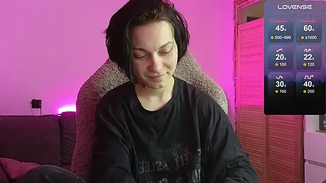 esajukyy online show from January 15, 1:05 pm