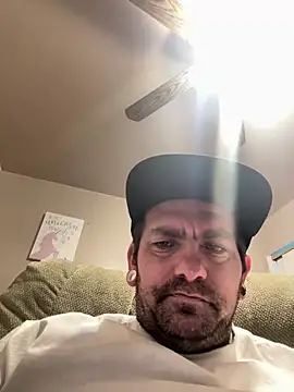 whiyehammer online show from March 4, 4:02 pm